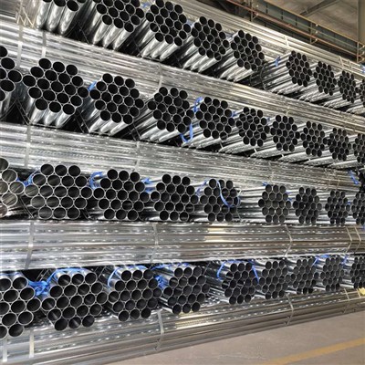 Paip Bulat Bergalvani Hot Dip